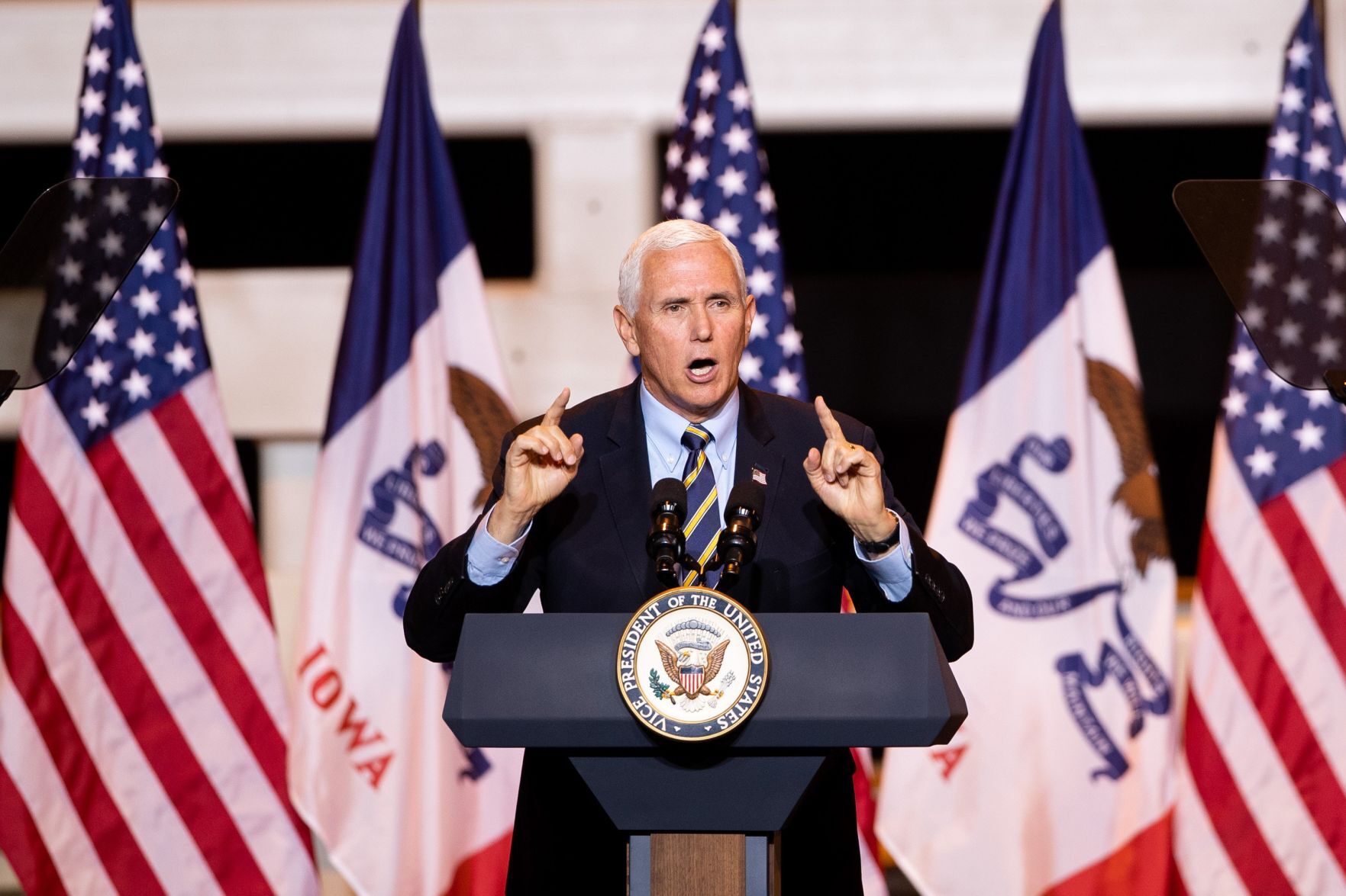 Pence visits Carter Lake